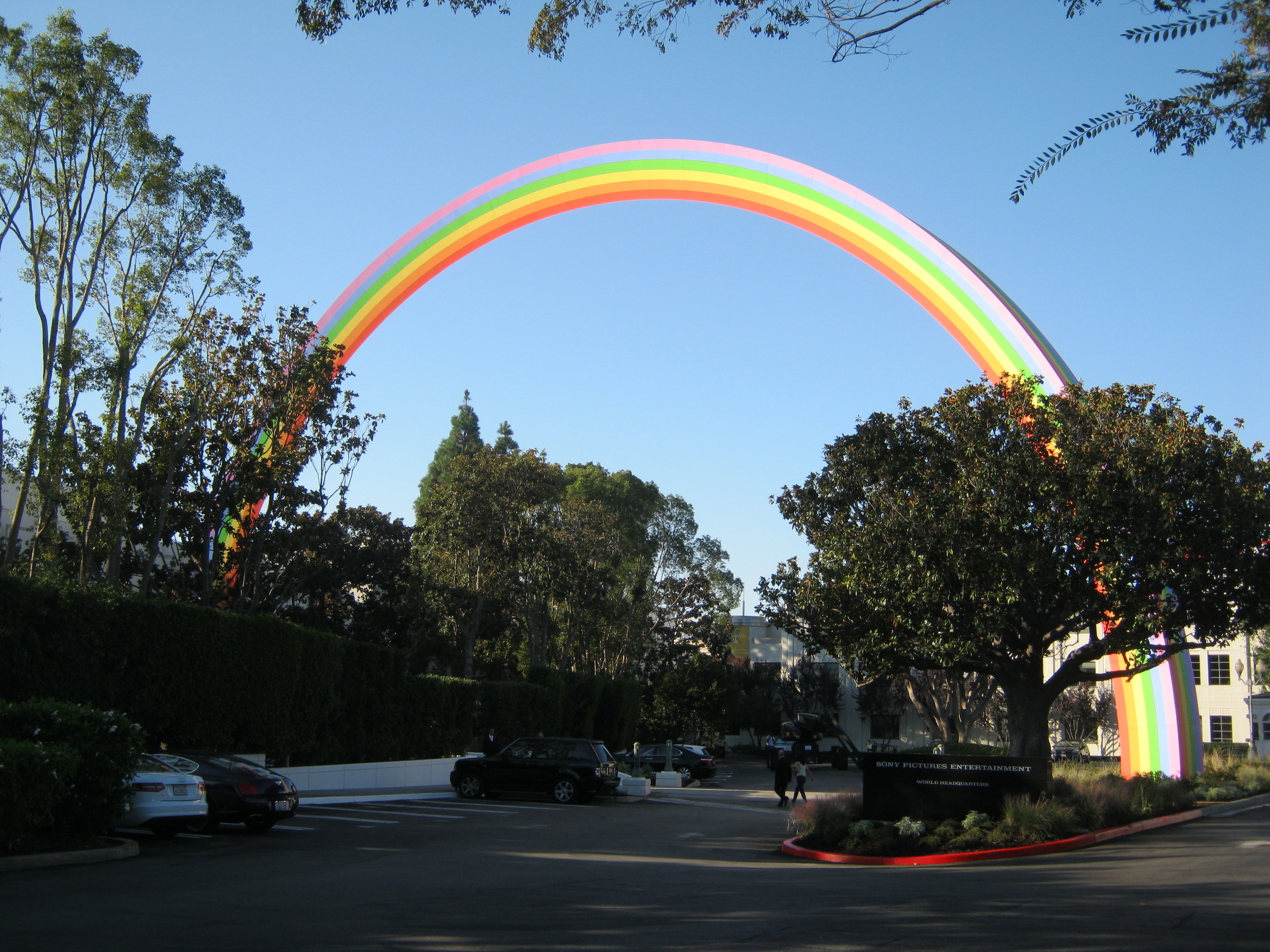 SONY-STUDIOS-RAINBOW